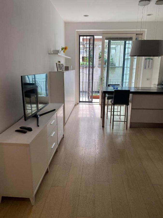 Lovely Apartment In The New Porta Nuova Area Milánó Kültér fotó
