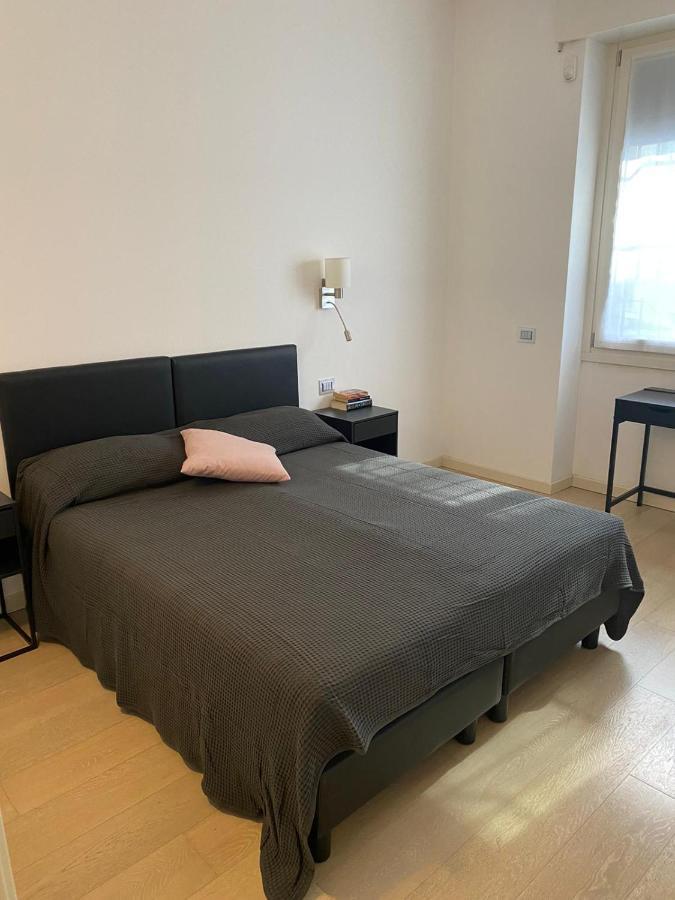 Lovely Apartment In The New Porta Nuova Area Milánó Kültér fotó