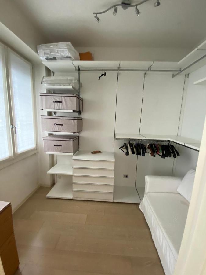 Lovely Apartment In The New Porta Nuova Area Milánó Kültér fotó